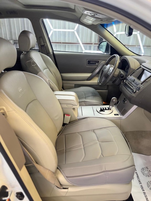 2005 INFINITI FX35 Image 33