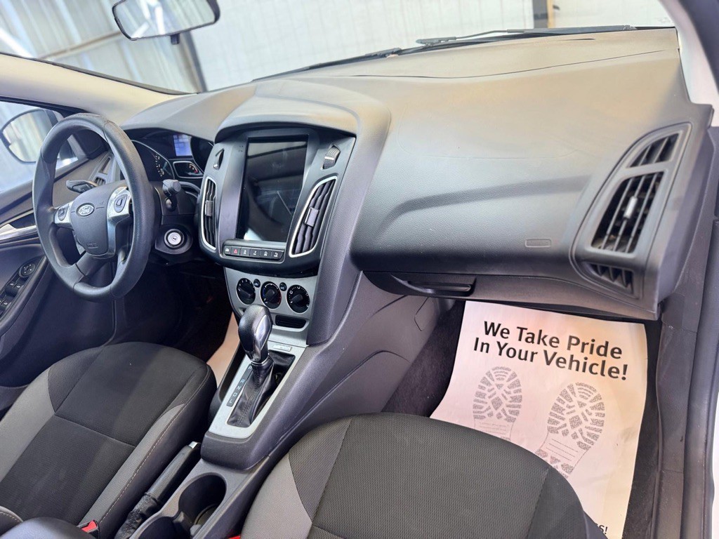 2014 Ford Focus Image 12