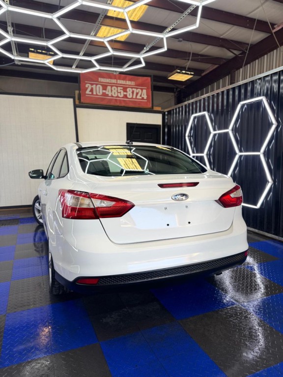 2014 Ford Focus Image 27