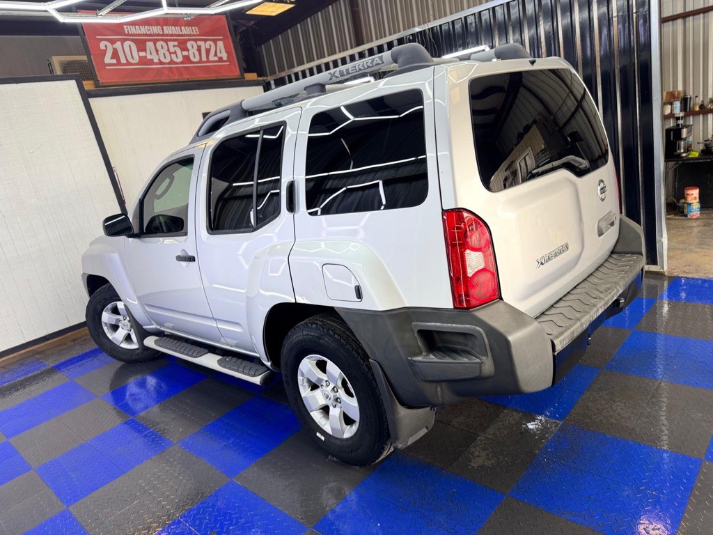 2010 Nissan Xterra Image 34