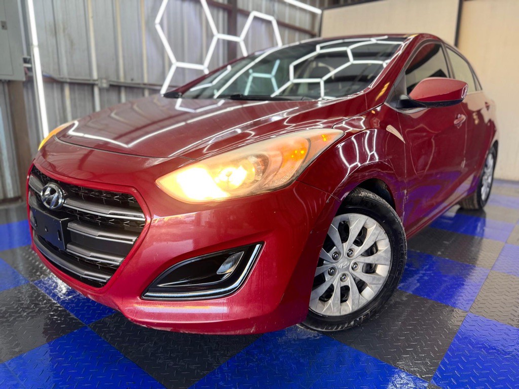 2016 Hyundai Elantra Image 1