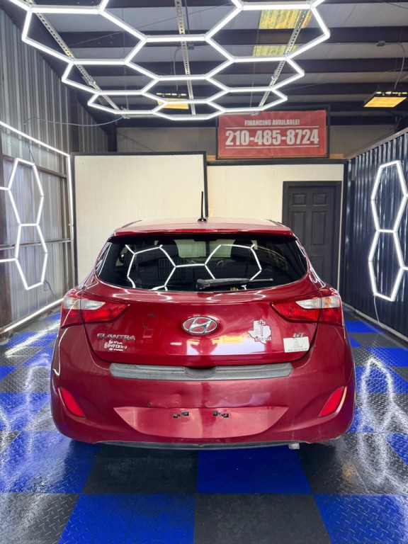 2016 Hyundai Elantra Image 5