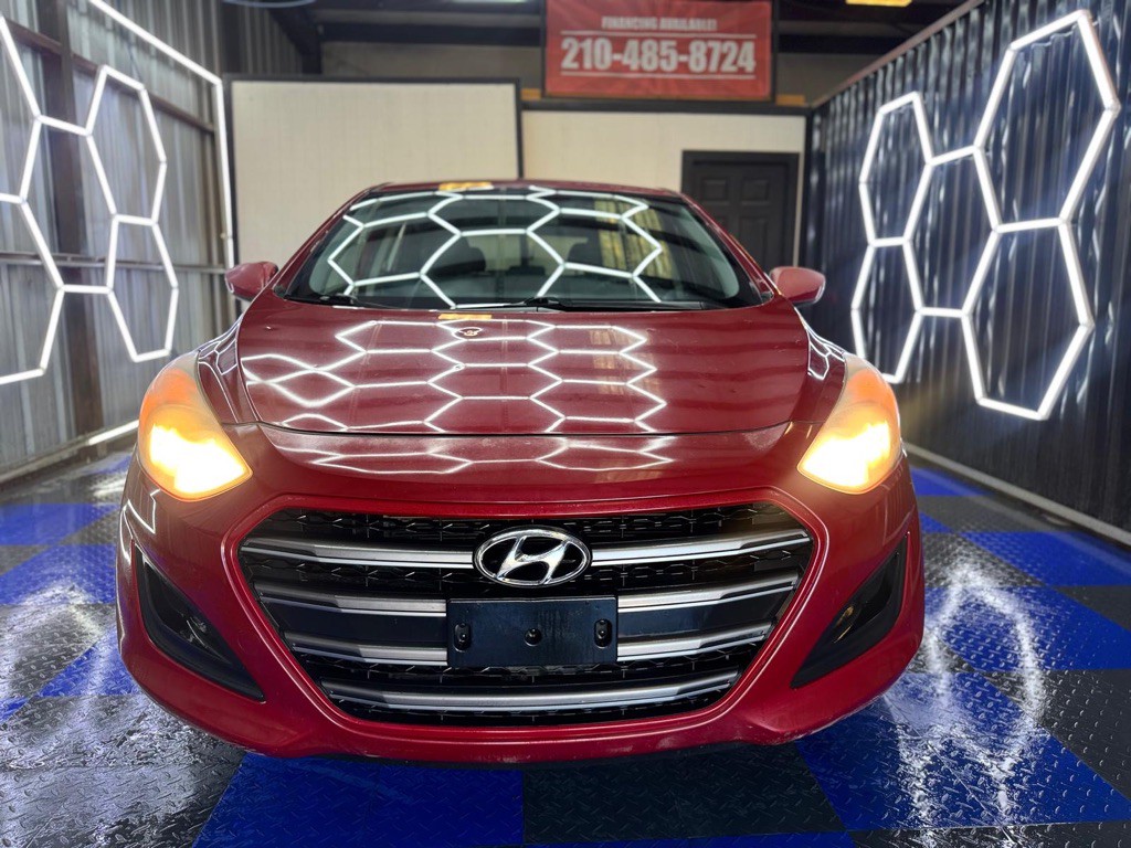 2016 Hyundai Elantra Image 6