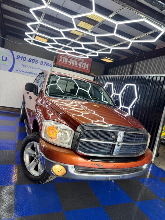 2008 Dodge Ram 1500 Image 4