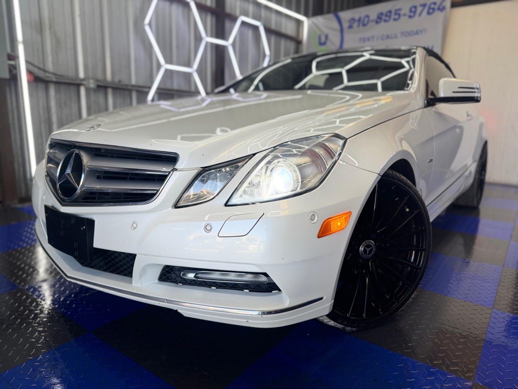 2012 Mercedes-Benz E-Class Image 6