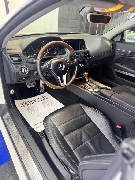 2012 Mercedes-Benz E-Class Image 14