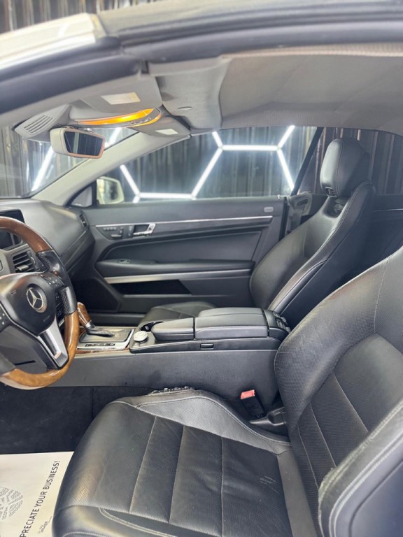 2012 Mercedes-Benz E-Class Image 16