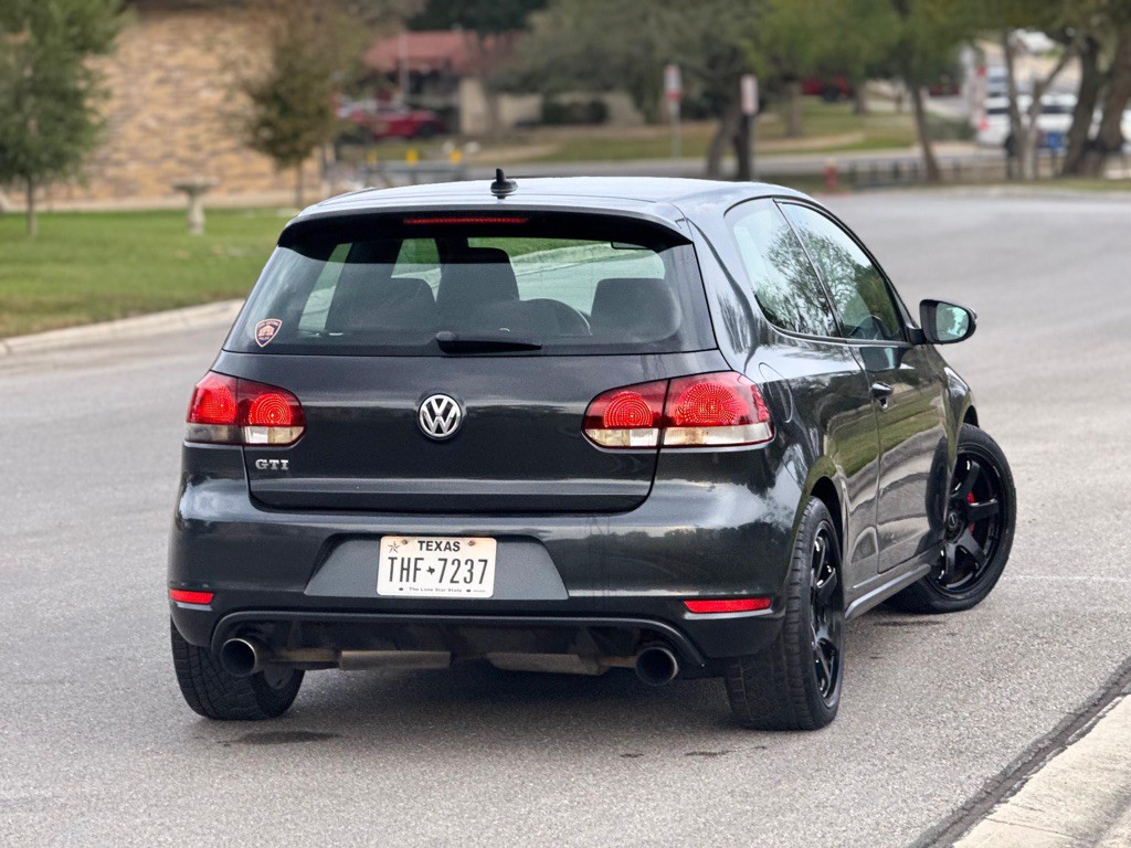 2013 Volkswagen GTI Image 10