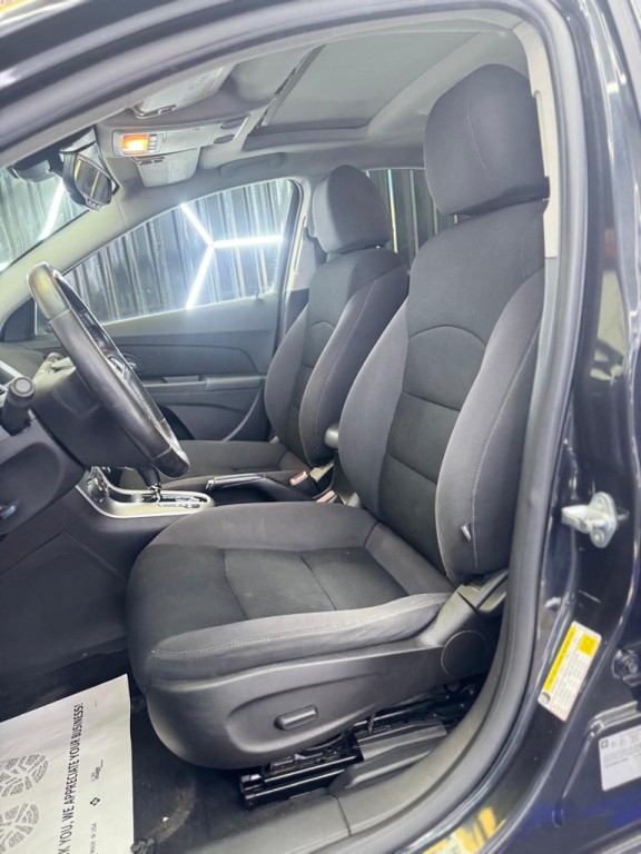 2013 Chevrolet Cruze Image 14