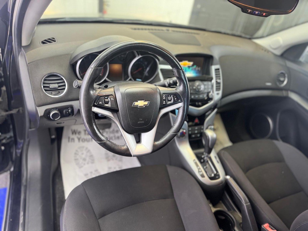 2013 Chevrolet Cruze Image 15