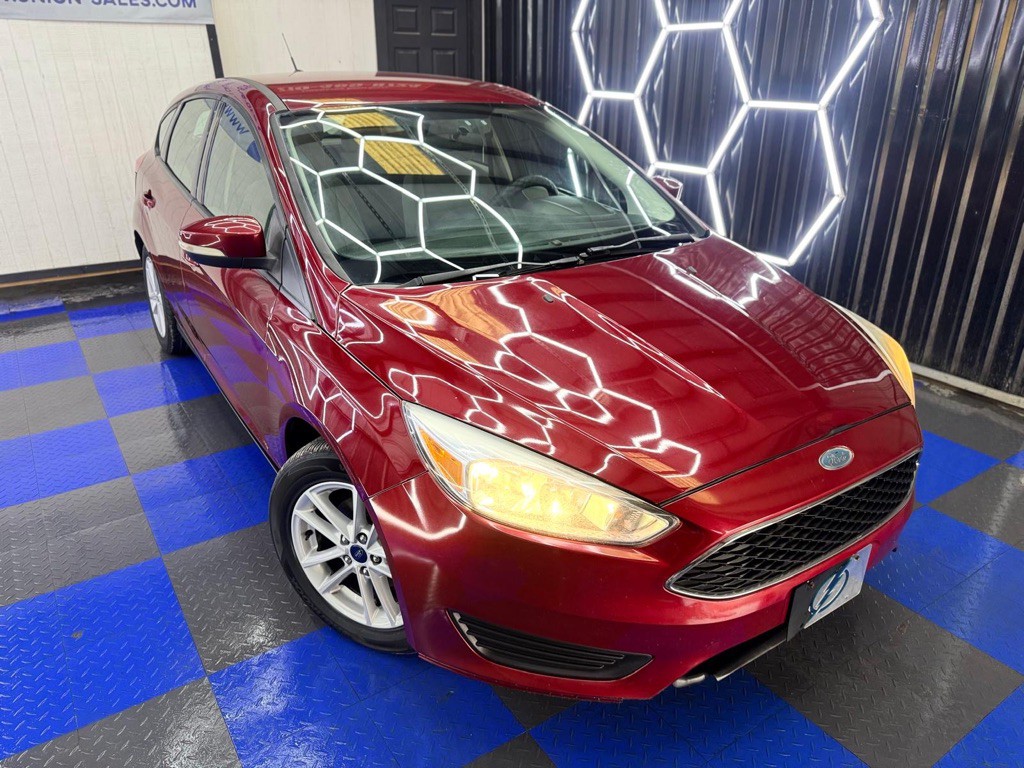 2017 Ford Focus Image 1