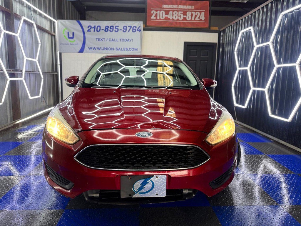 2017 Ford Focus Image 5