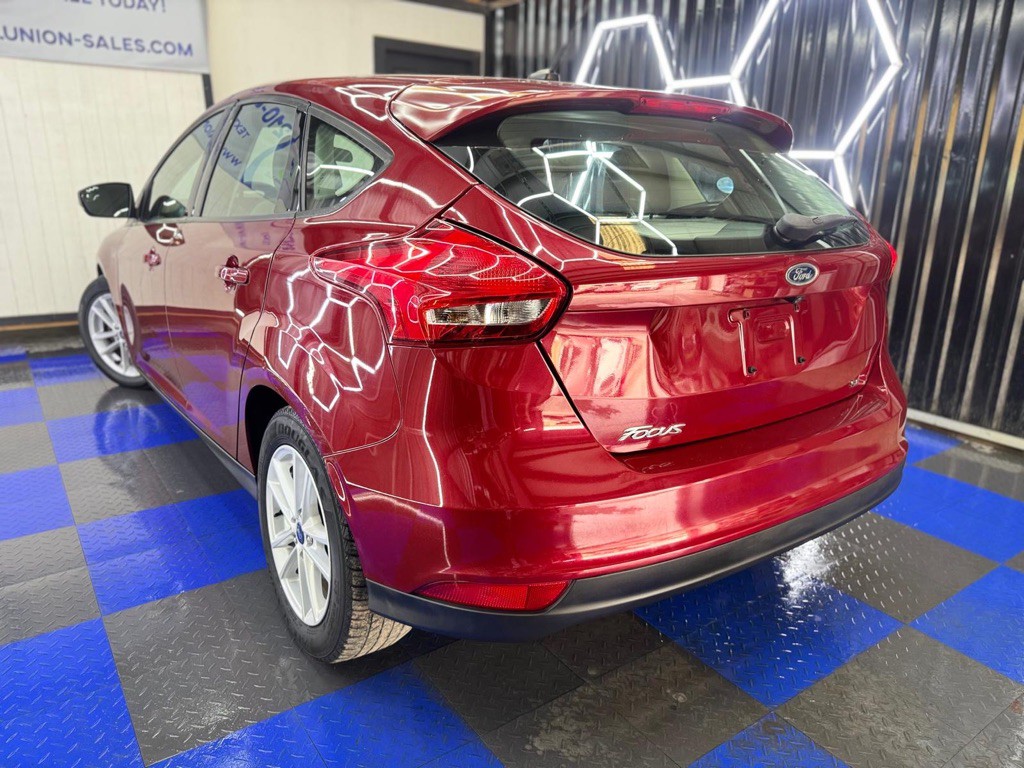 2017 Ford Focus Image 26