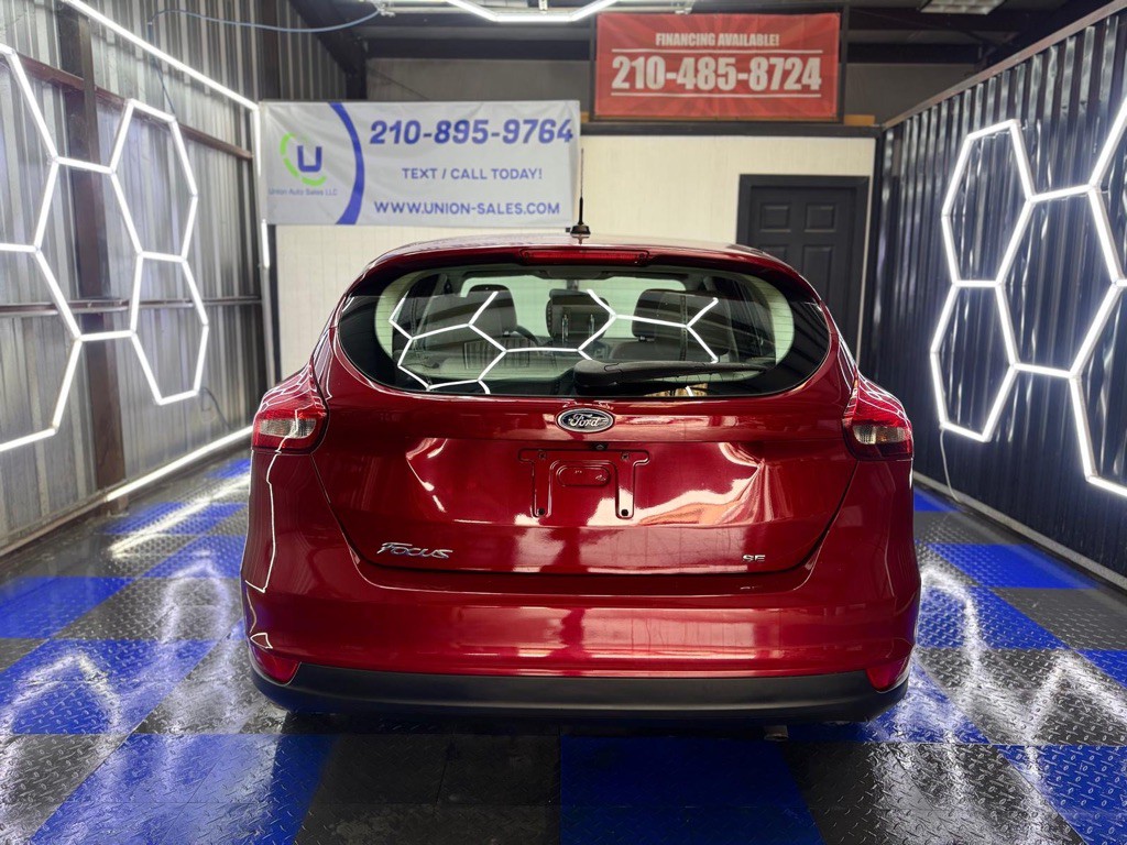 2017 Ford Focus Image 27