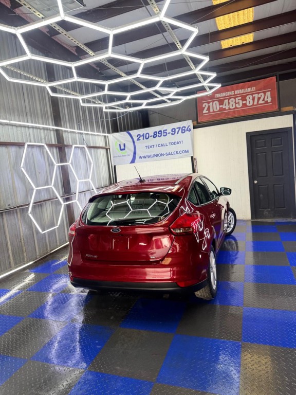 2017 Ford Focus Image 29