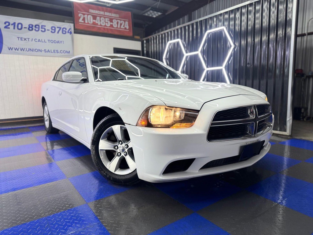 2013 Dodge Charger Image 1