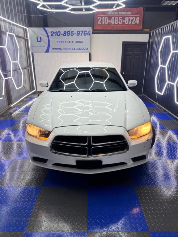 2013 Dodge Charger Image 8