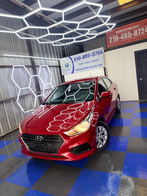 2018 Hyundai Accent Image 9