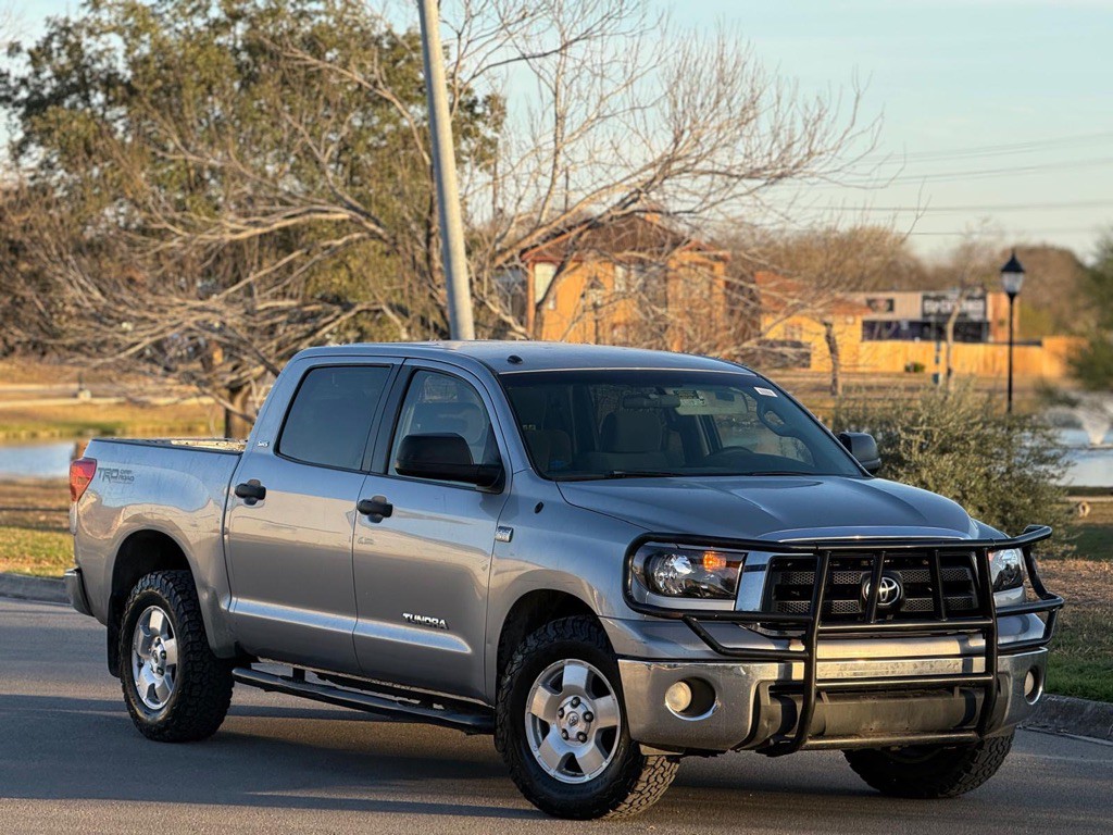2010 Toyota Tundra Image 1