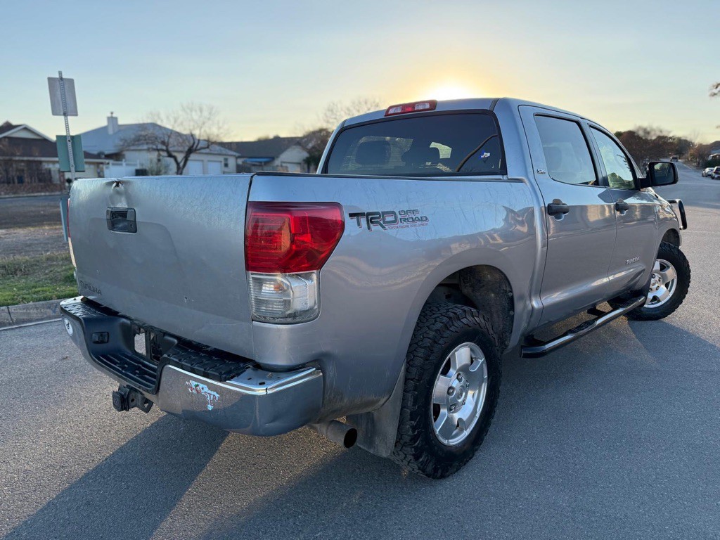 2010 Toyota Tundra Image 11