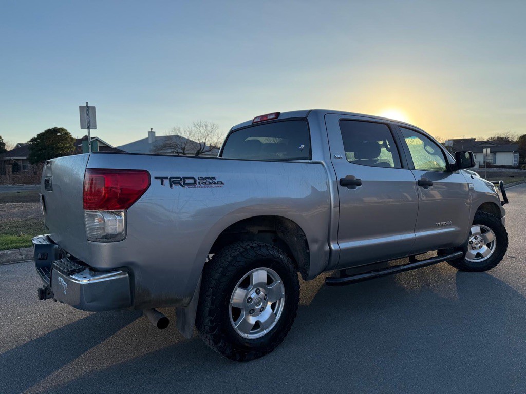 2010 Toyota Tundra Image 12