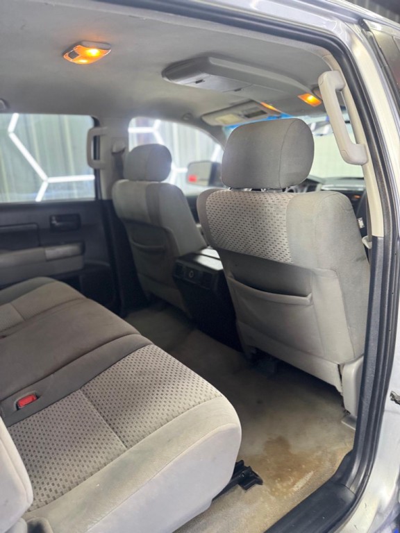 2010 Toyota Tundra Image 25