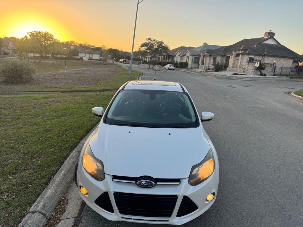 2012 Ford Focus Image 6