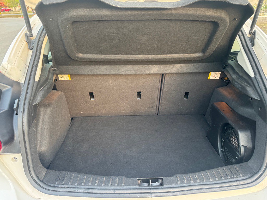 2012 Ford Focus Image 16