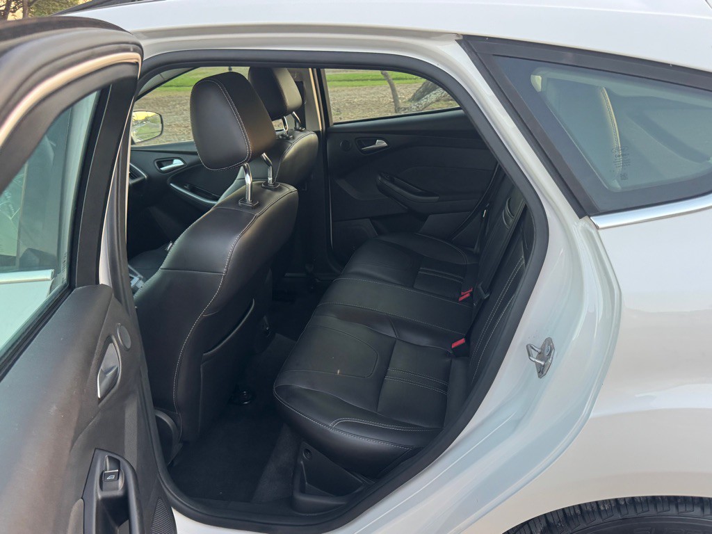 2012 Ford Focus Image 20