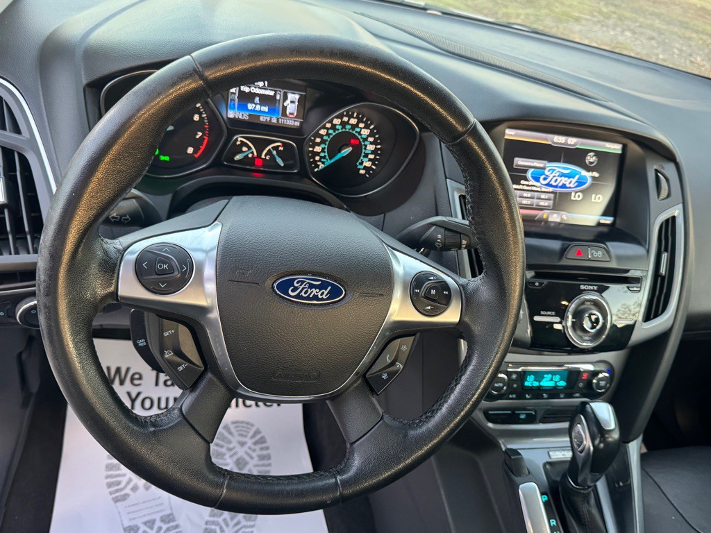 2012 Ford Focus Image 25