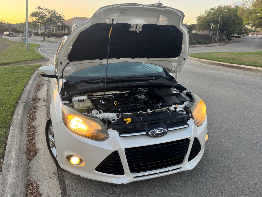 2012 Ford Focus Image 28