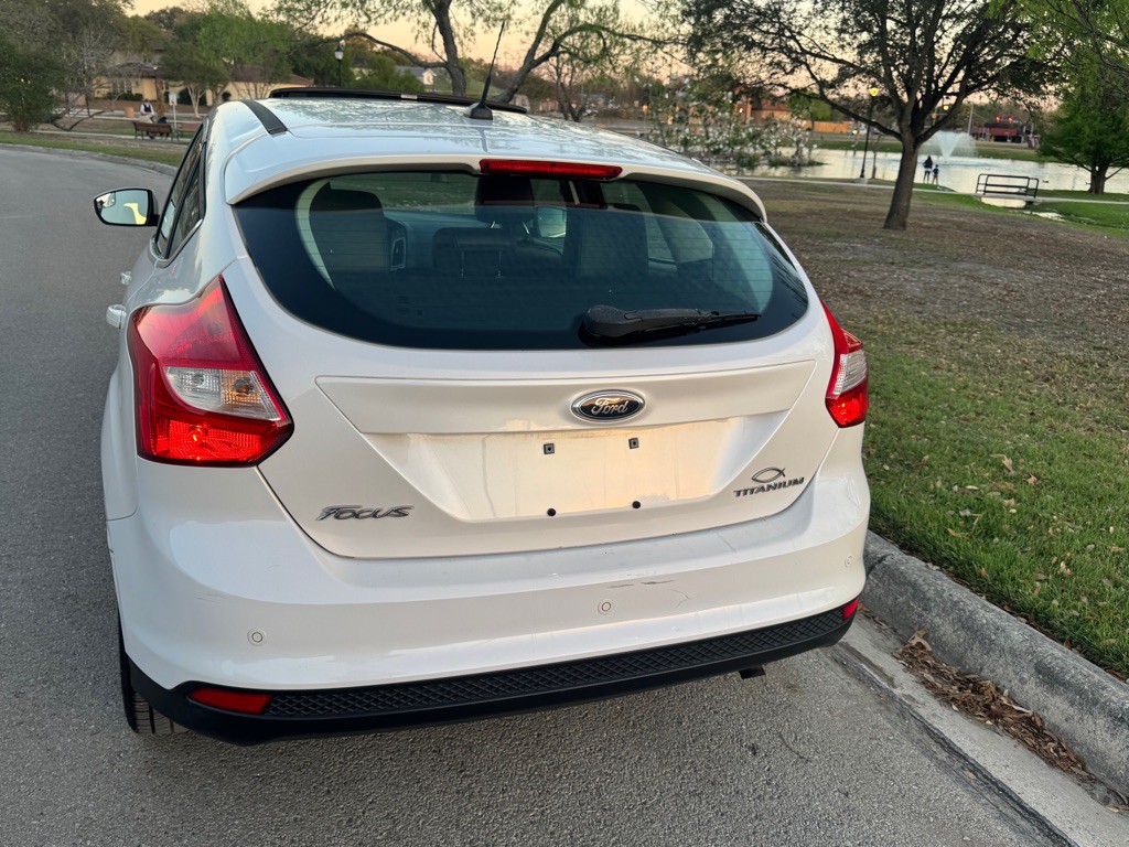 2012 Ford Focus Image 33