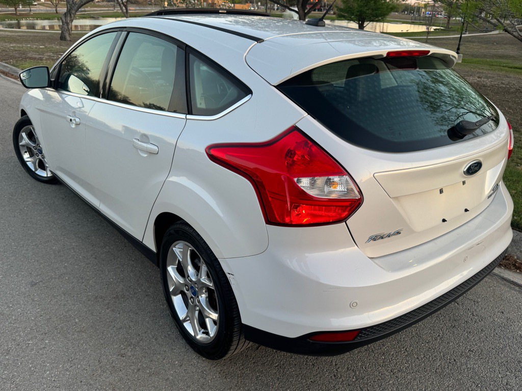 2012 Ford Focus Image 34