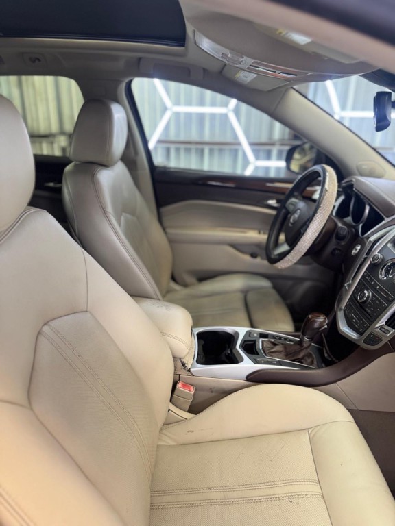 2011 Cadillac SRX Image 13