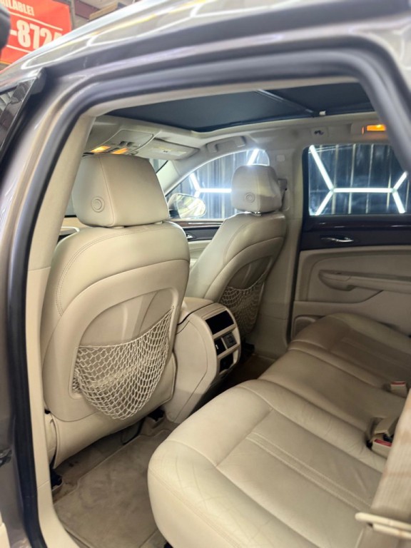 2011 Cadillac SRX Image 15