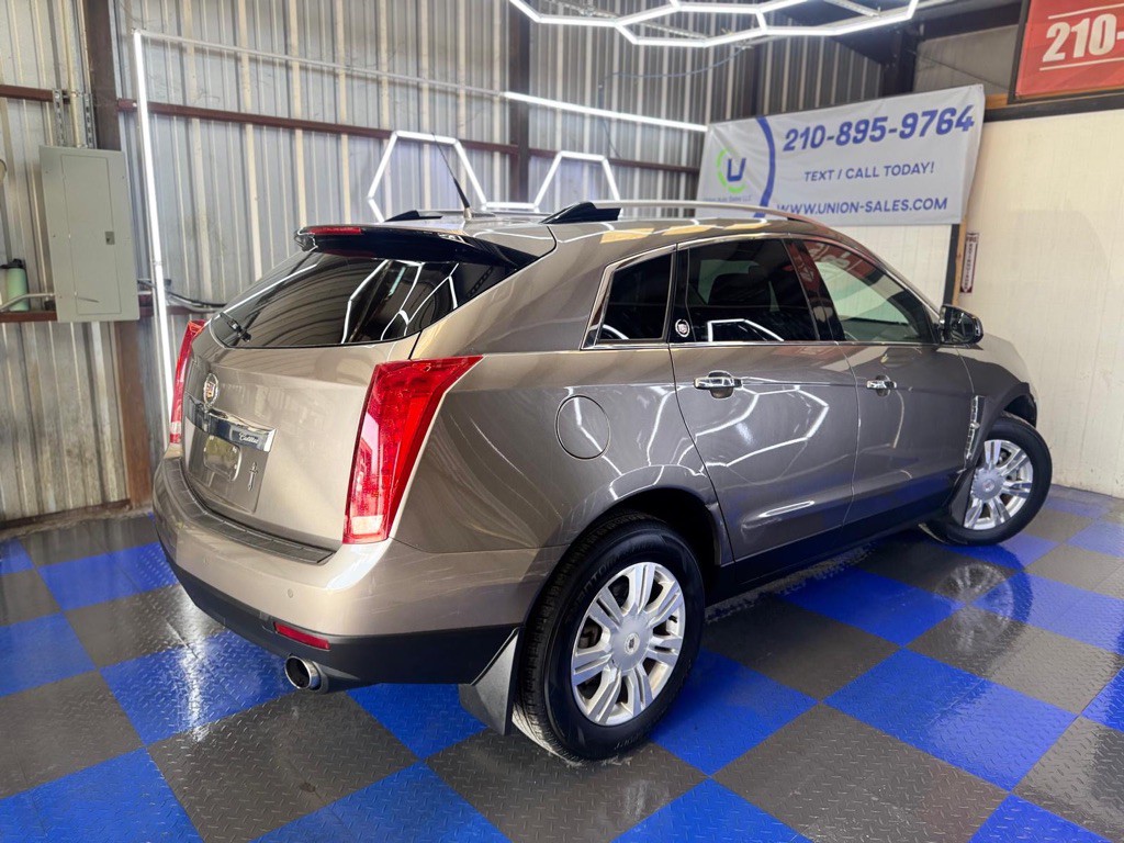 2011 Cadillac SRX Image 20