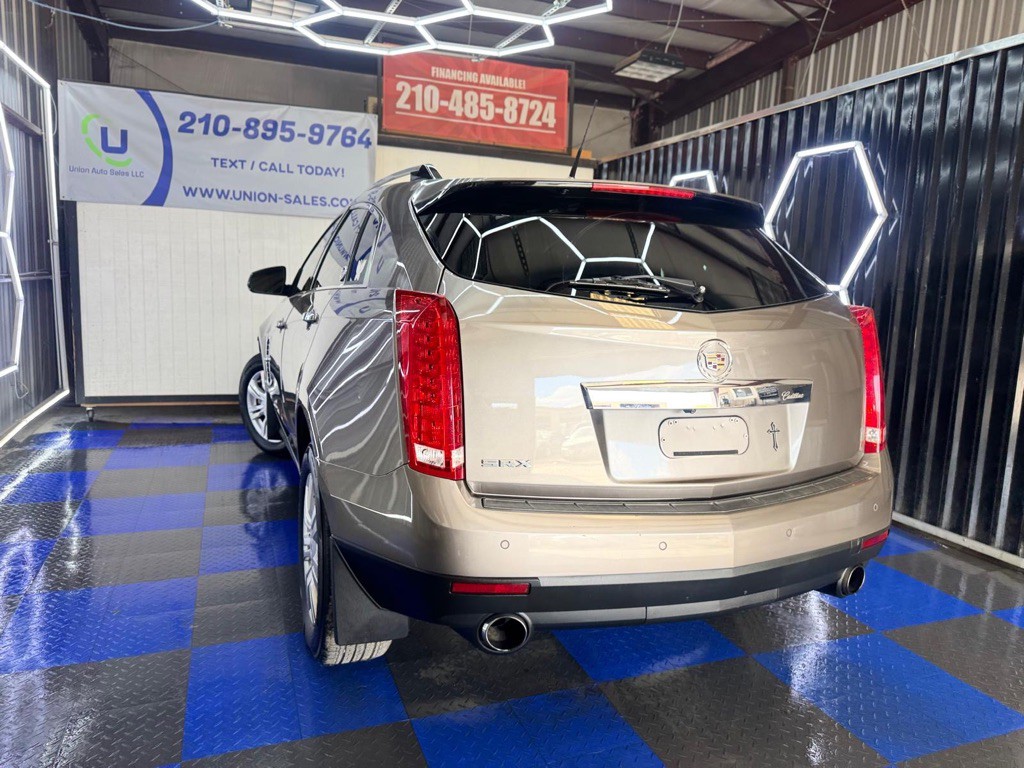 2011 Cadillac SRX Image 25