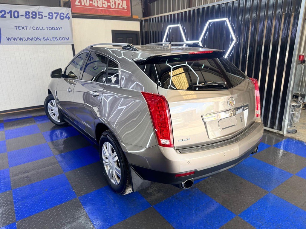 2011 Cadillac SRX Image 27
