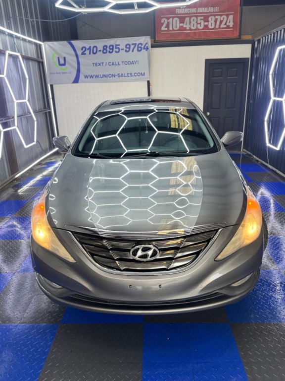 2012 Hyundai Sonata Image 6