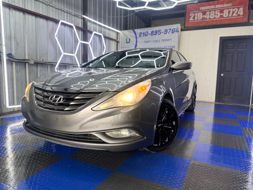 2012 Hyundai Sonata Image 8