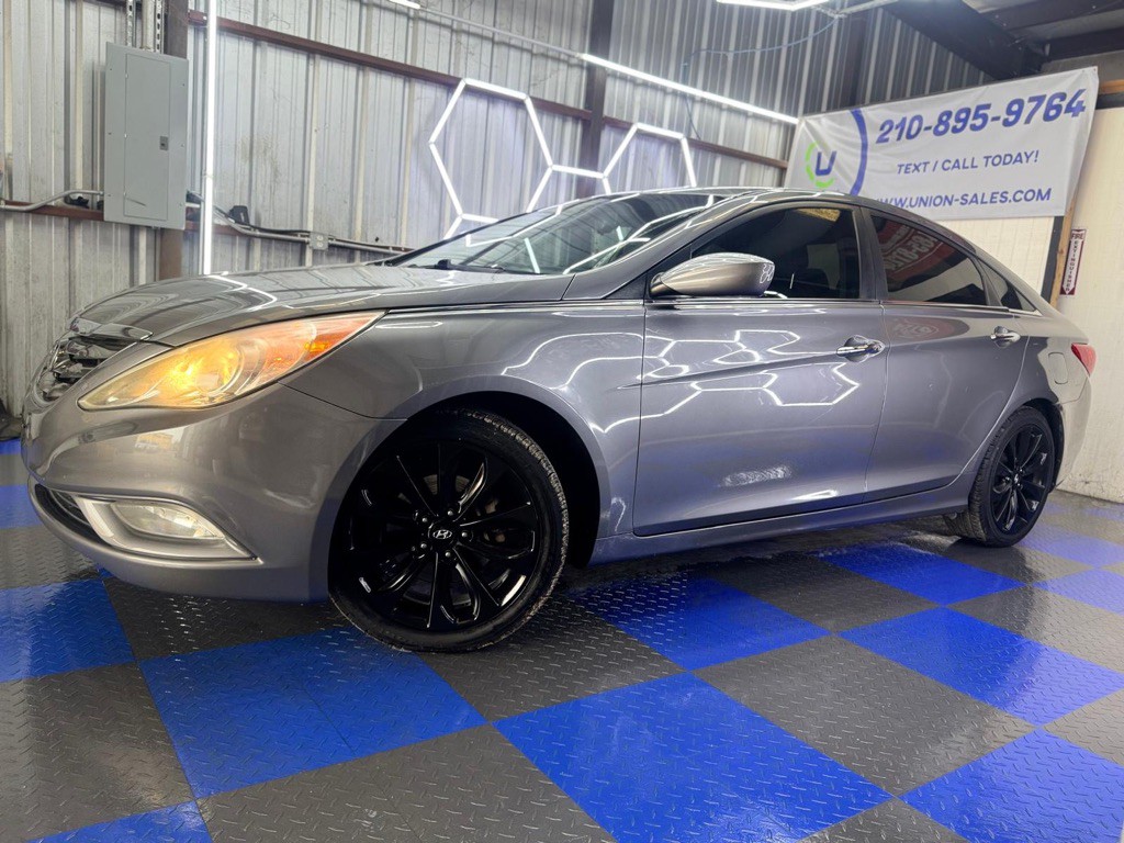 2012 Hyundai Sonata Image 10
