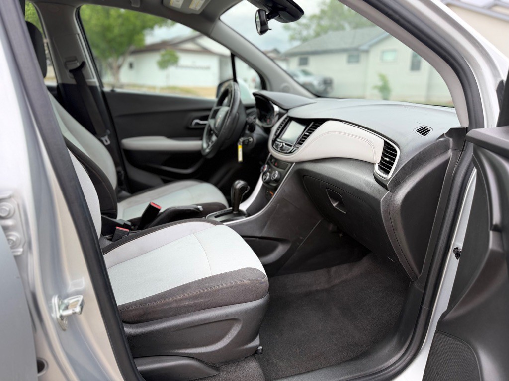 2017 Chevrolet Trax Image 8