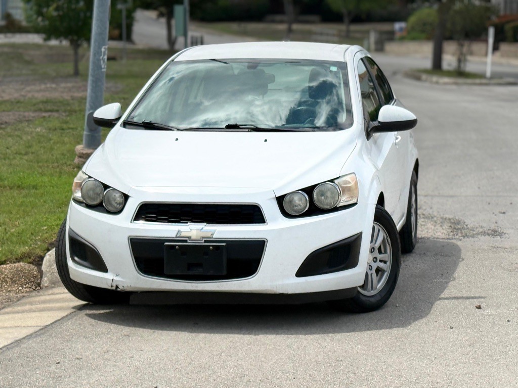 2014 Chevrolet Sonic Image 5