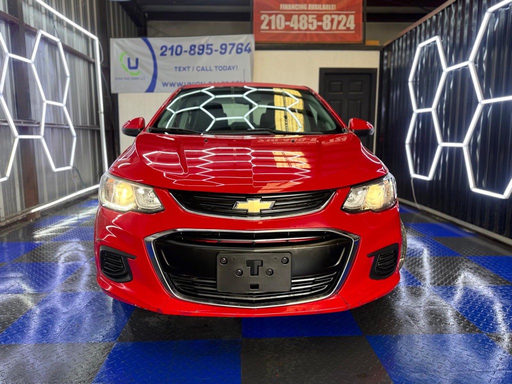 2017 Chevrolet Sonic Image 5
