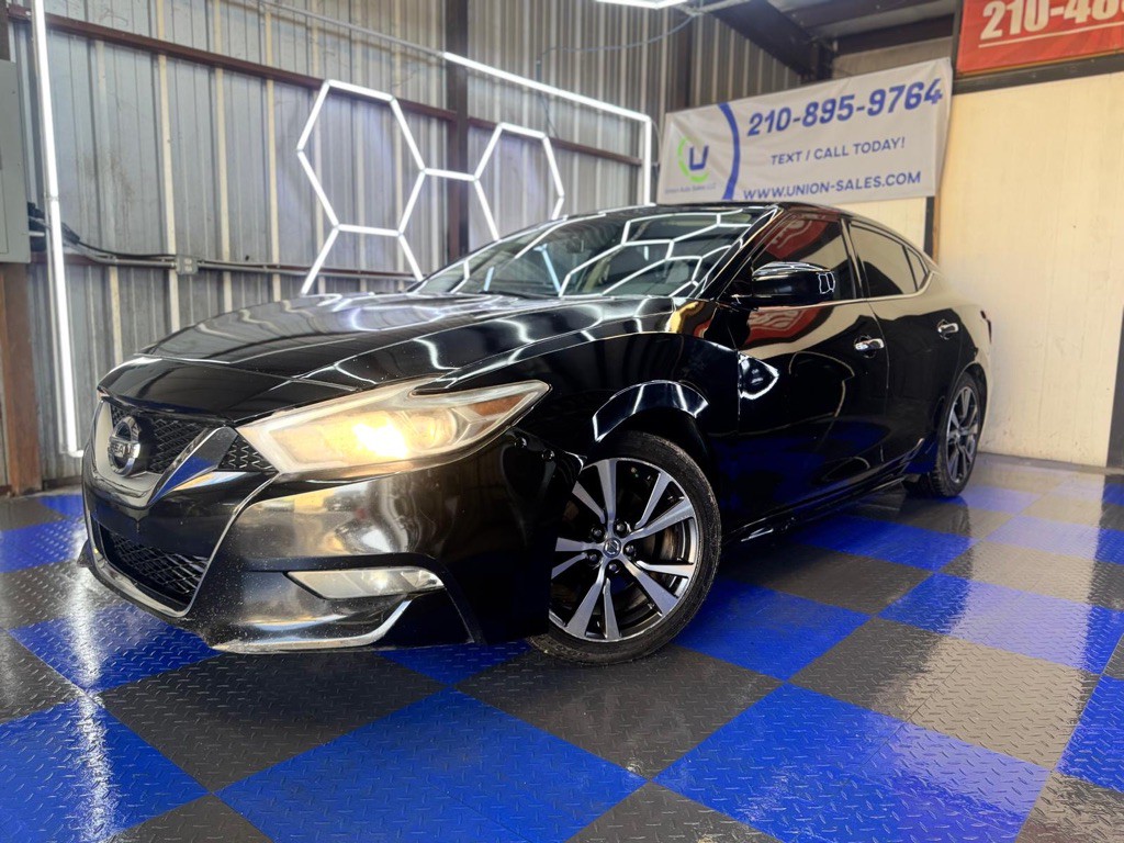2017 Nissan Maxima Image 14