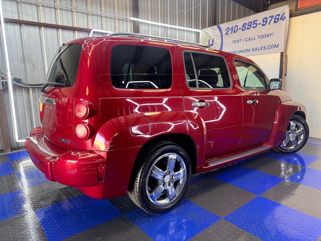2010 Chevrolet HHR Image 23