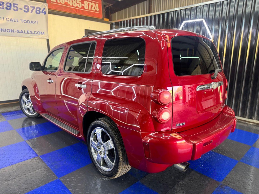 2010 Chevrolet HHR Image 28