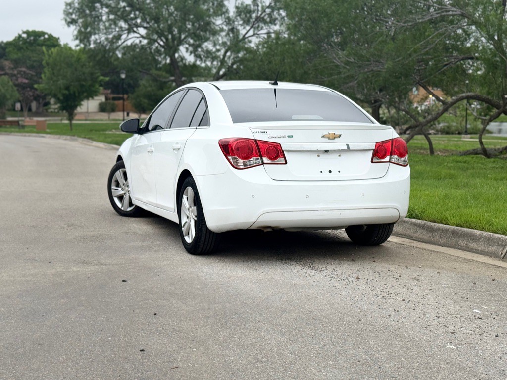 2014 Chevrolet Cruze Image 5