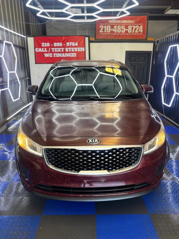 2016 Kia Sedona Image 6