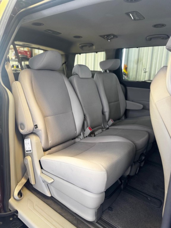 2016 Kia Sedona Image 12